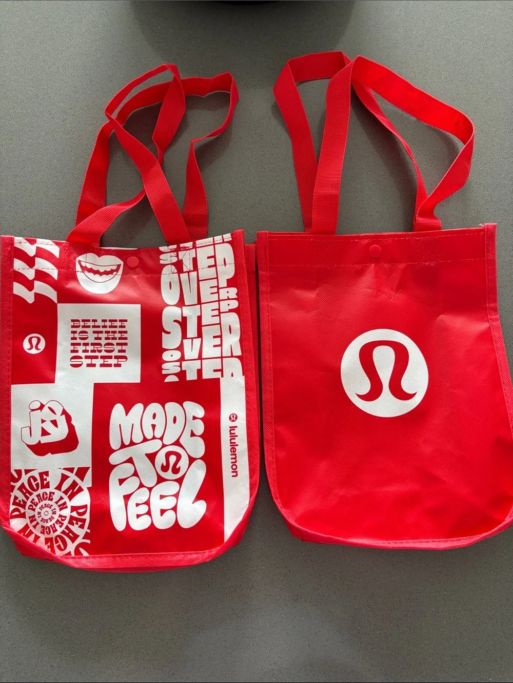 lululemon athletica set small